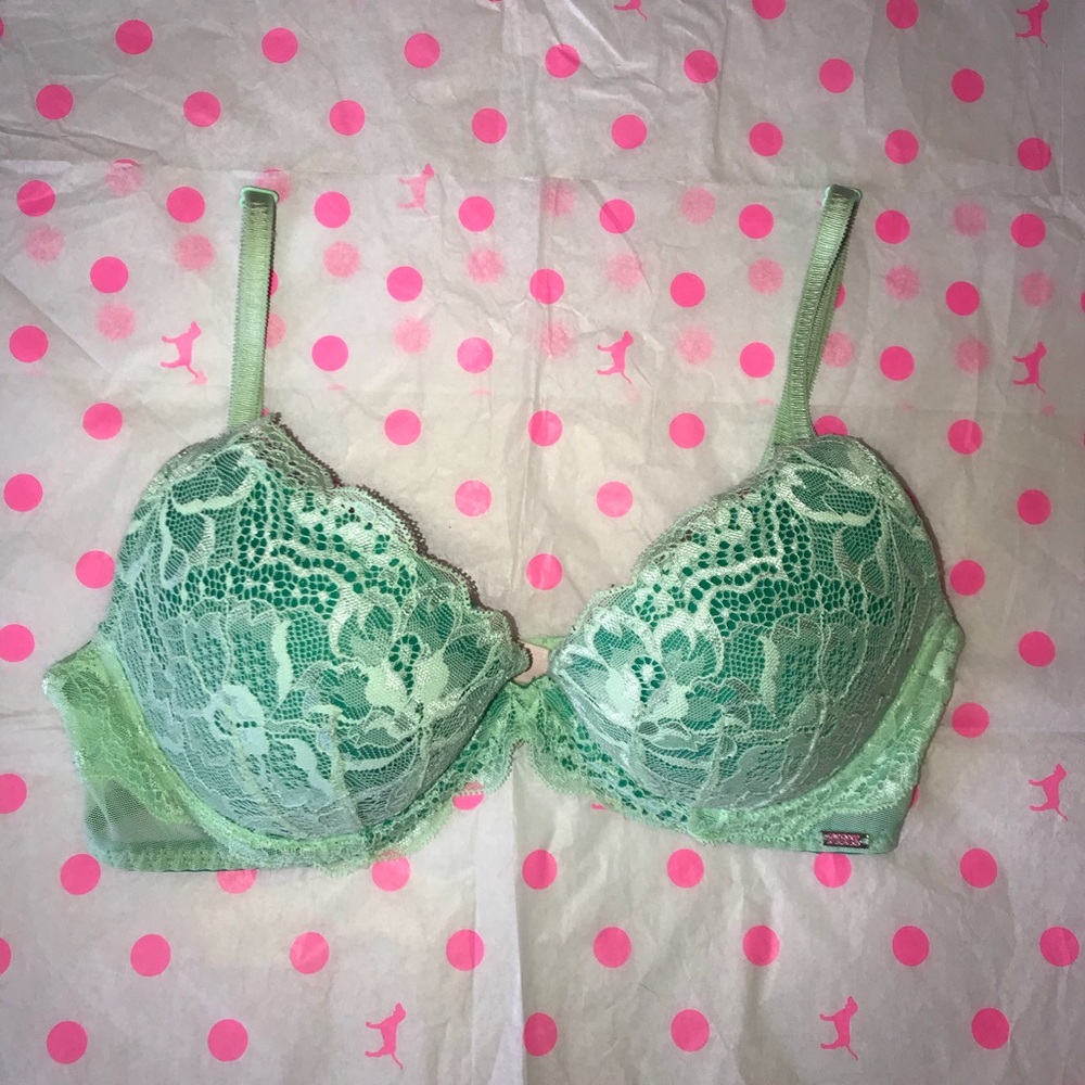 Pink Victorias Secret demi bra